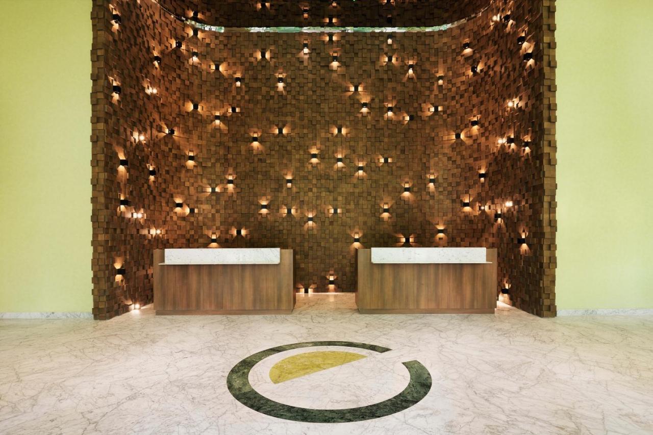 Element By Westin City Center الدوحة المظهر الخارجي الصورة The reception area of the hotel