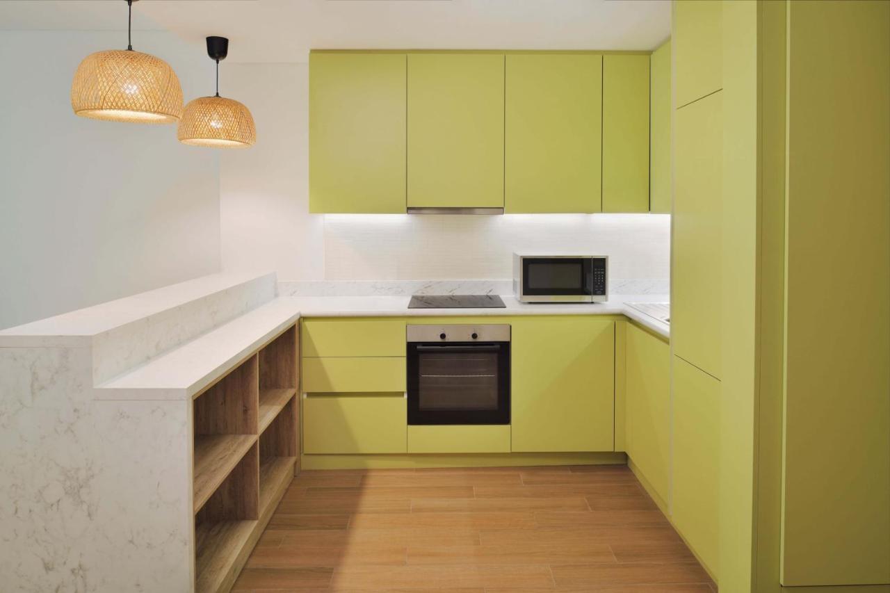 Element By Westin City Center الدوحة المظهر الخارجي الصورة A modern kitchen