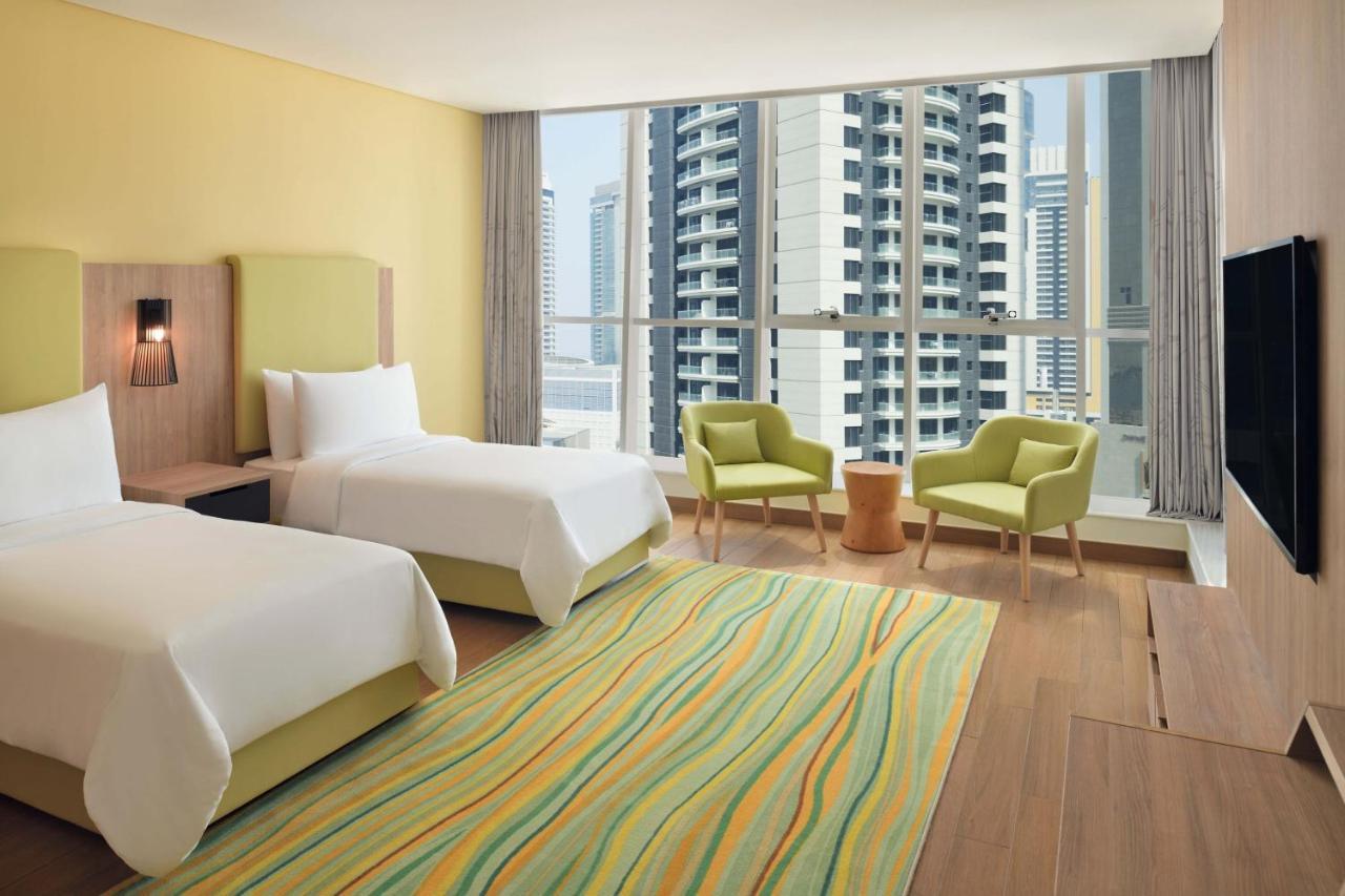 Element By Westin City Center الدوحة المظهر الخارجي الصورة A typical room at the hotel